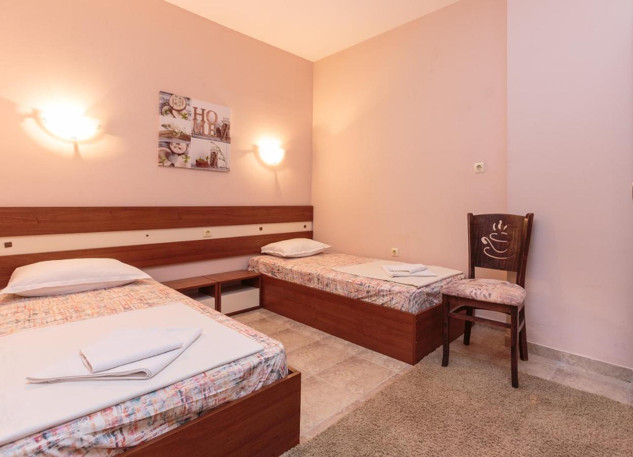 Aparthouse Paradise Bay Lägenhet Sozopol Exteriör bild