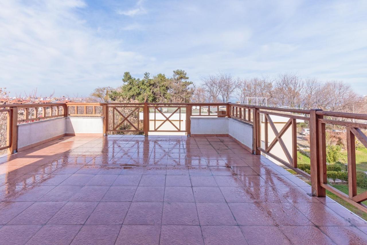 Aparthouse Paradise Bay Lägenhet Sozopol Exteriör bild