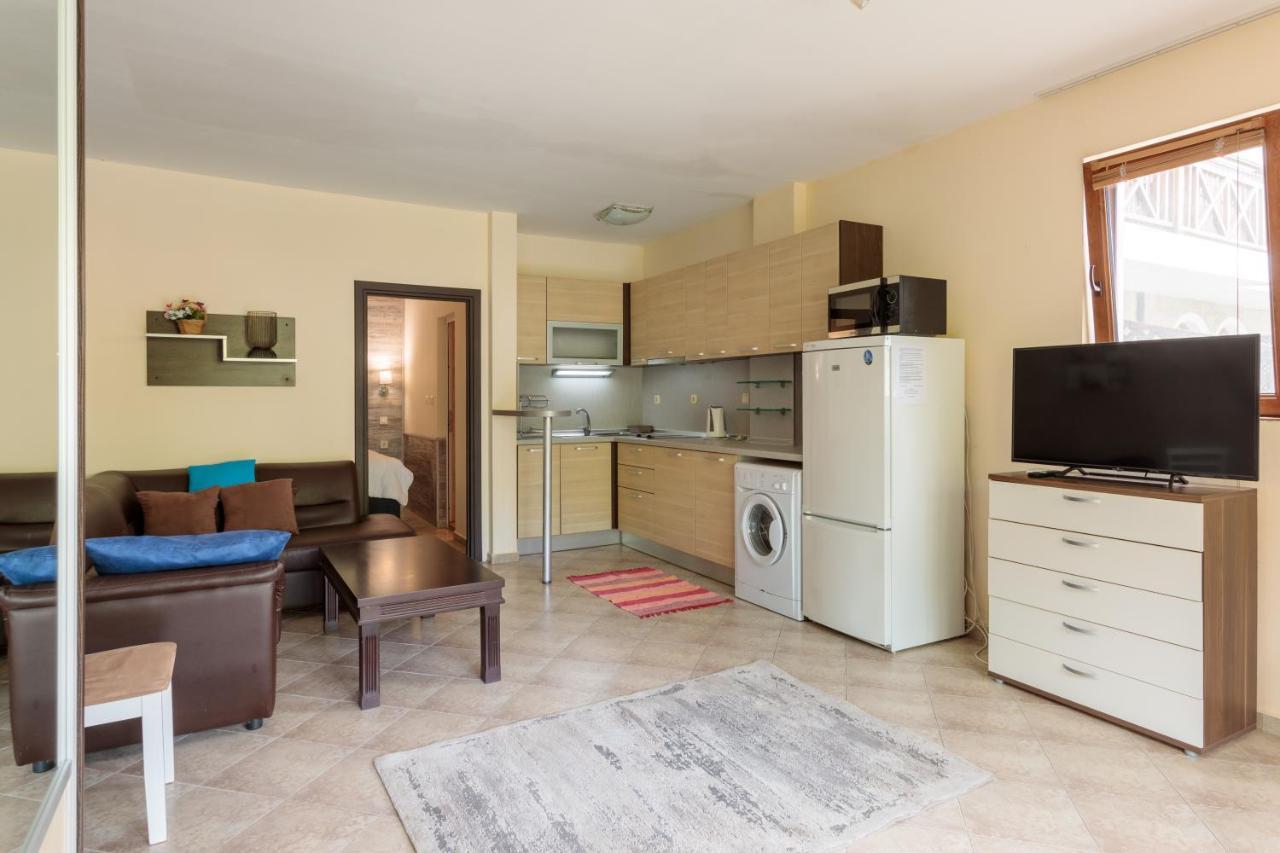 Aparthouse Paradise Bay Lägenhet Sozopol Exteriör bild