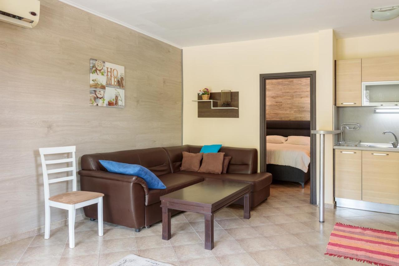 Aparthouse Paradise Bay Lägenhet Sozopol Exteriör bild