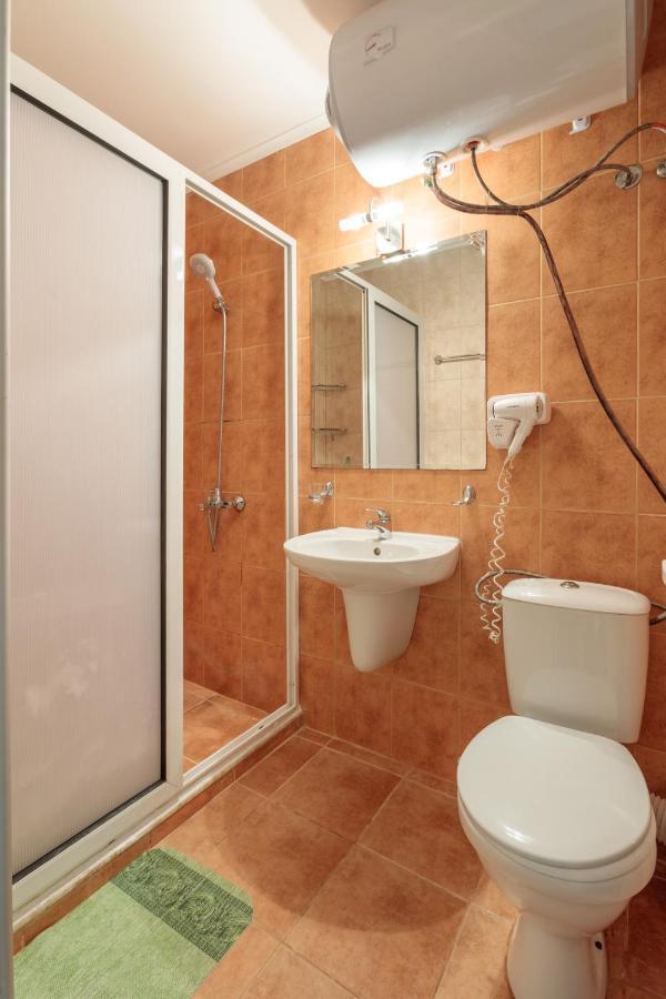 Aparthouse Paradise Bay Lägenhet Sozopol Exteriör bild