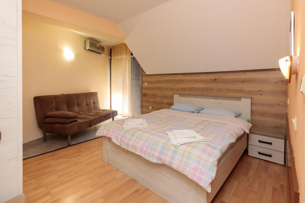 Aparthouse Paradise Bay Lägenhet Sozopol Exteriör bild