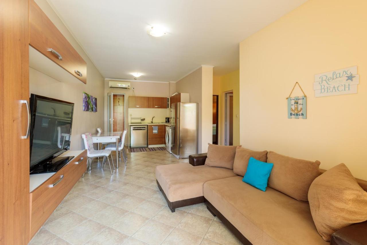 Aparthouse Paradise Bay Lägenhet Sozopol Exteriör bild