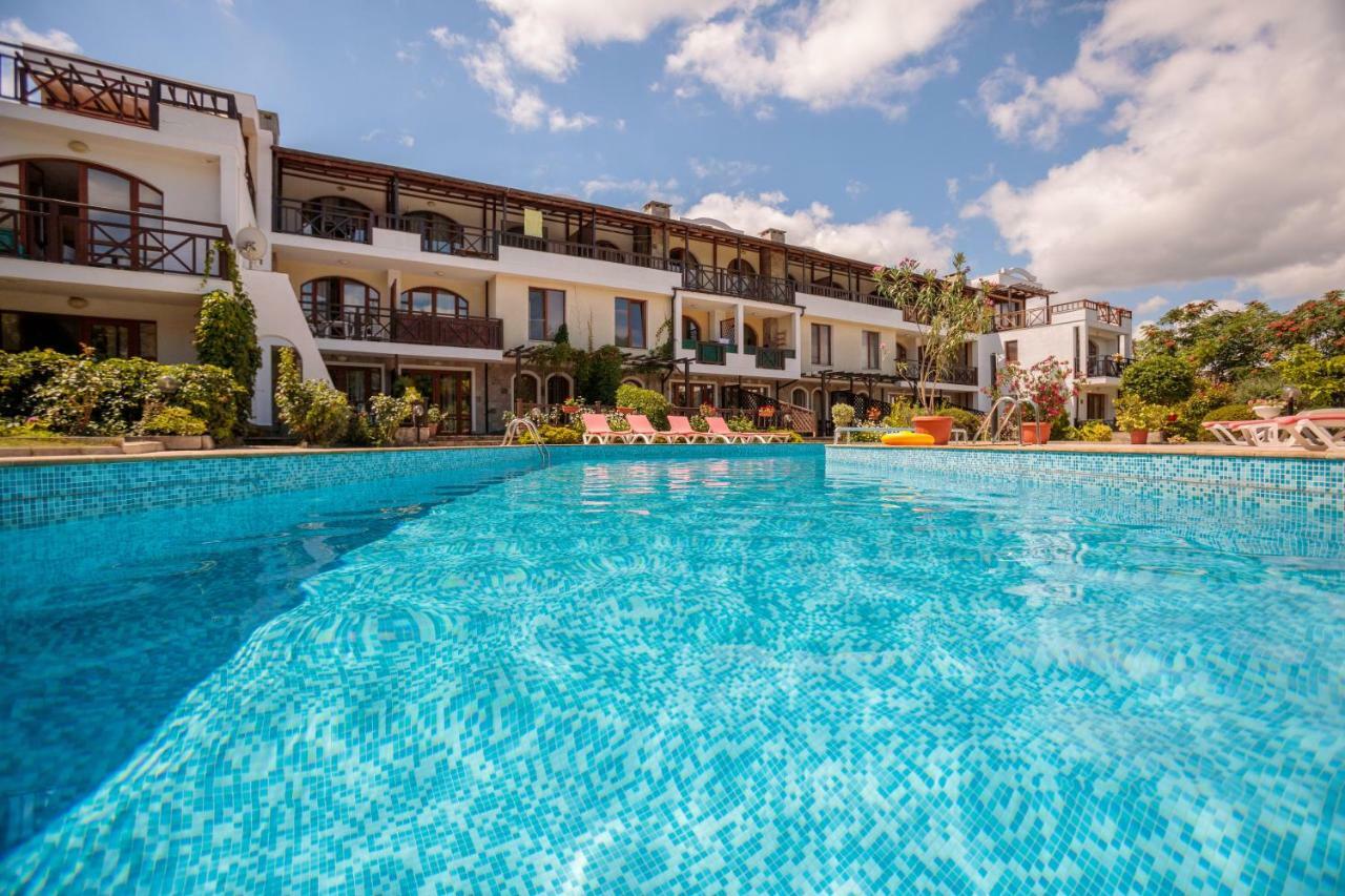 Aparthouse Paradise Bay Lägenhet Sozopol Exteriör bild